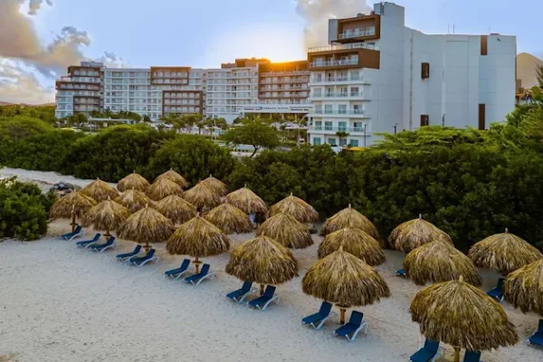 Embassy Suites by Hilton Aruba Resort 4
